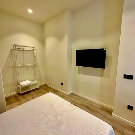 Apartamentos Sunsets Malaga Centro Exterior photo